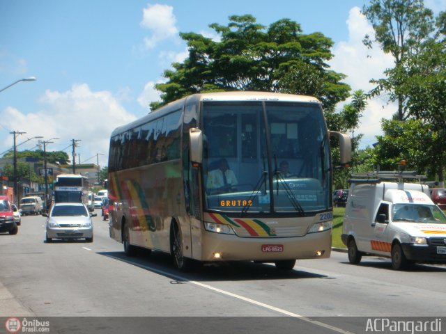 Grutas Turismo 2200 na cidade de São Paulo, São Paulo, Brasil, por Antonio Carlos Pangardi. ID da foto: 285824.