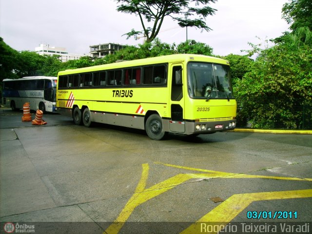 Viação Itapemirim 20325 na cidade de São Paulo, São Paulo, Brasil, por Rogério Teixeira Varadi. ID da foto: 286410.