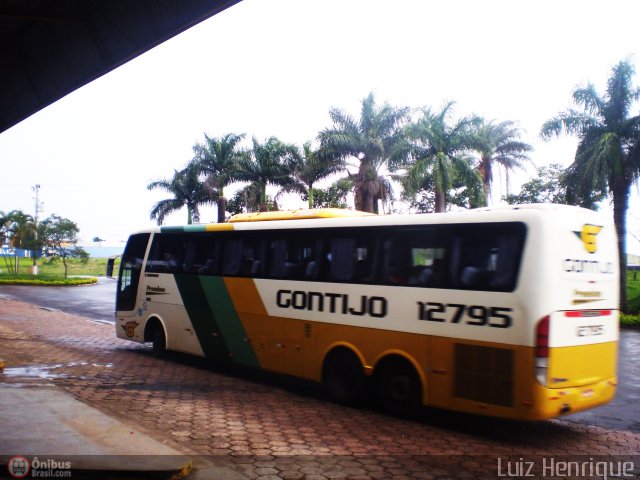 Empresa Gontijo de Transportes 12795 na cidade de São Sebastião do Paraíso, Minas Gerais, Brasil, por Luiz Henrique. Número da foto: #287410.