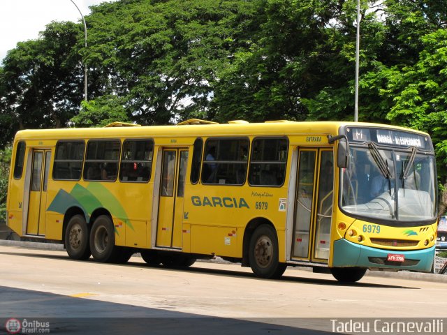 Viação Garcia 6979 na cidade de Maringá, Paraná, Brasil, por Tadeu Carnevalli. Número da foto: #291317.