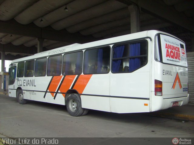 Evanil Transportes e Turismo RJ 132.079 na cidade de Nova Iguaçu, Rio de Janeiro, Brasil, por Vitor Luiz do Prado. Número da foto: #292624.