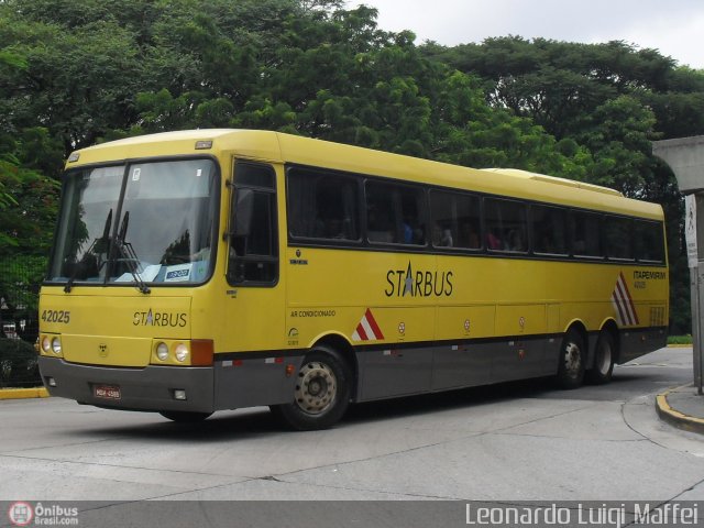 Viação Itapemirim 42025 na cidade de São Paulo, São Paulo, Brasil, por Leonardo Luigi Maffei. ID da foto: 276476.