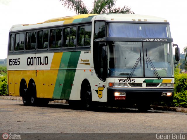 Empresa Gontijo de Transportes 15695 na cidade de Uberlândia, Minas Gerais, Brasil, por Gean Brito. ID da foto: 276026.