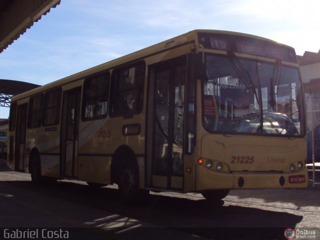 Unimar Transportes 21225 na cidade de Vila Velha, Espírito Santo, Brasil, por Gabriel Costa. ID da foto: 296022.