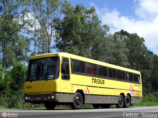 Viação Itapemirim 20581 na cidade de Vitória da Conquista, Bahia, Brasil, por Cleber Bus. ID da foto: 302424.