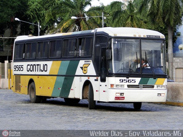 Empresa Gontijo de Transportes 9565 na cidade de Governador Valadares, Minas Gerais, Brasil, por Welder Dias. ID da foto: 282489.