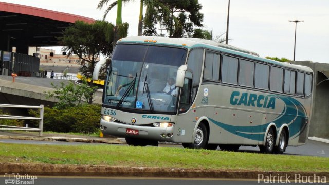 Viação Garcia 6456 na cidade de Londrina, Paraná, Brasil, por Patrick Rocha. Número da foto: #611186.