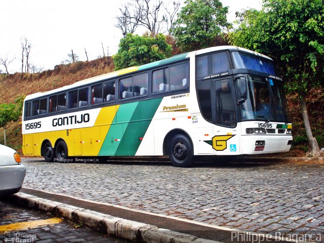 Empresa Gontijo de Transportes 15695 na cidade de João Monlevade, Minas Gerais, Brasil, por Philippe Almeida. ID da foto: 613683.