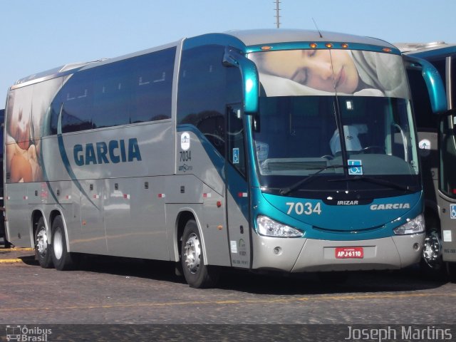 Viação Garcia 7034 na cidade de Londrina, Paraná, Brasil, por Joseph Martins. Número da foto: #614545.