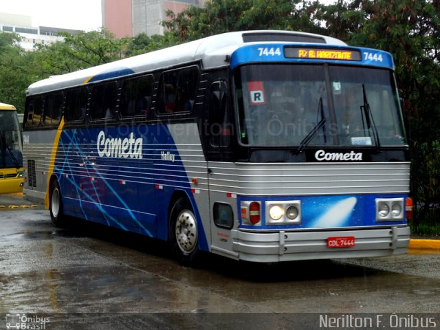 Viação Cometa 7444 na cidade de São Paulo, São Paulo, Brasil, por Nerilton F.  ônibus. ID da foto: 615964.