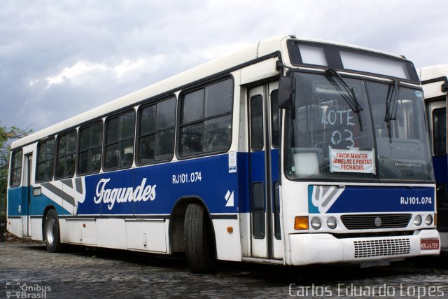 Auto Ônibus Fagundes RJ 101.074 na cidade de São Gonçalo, Rio de Janeiro, Brasil, por Carlos Eduardo Lopes. Número da foto: #621676.