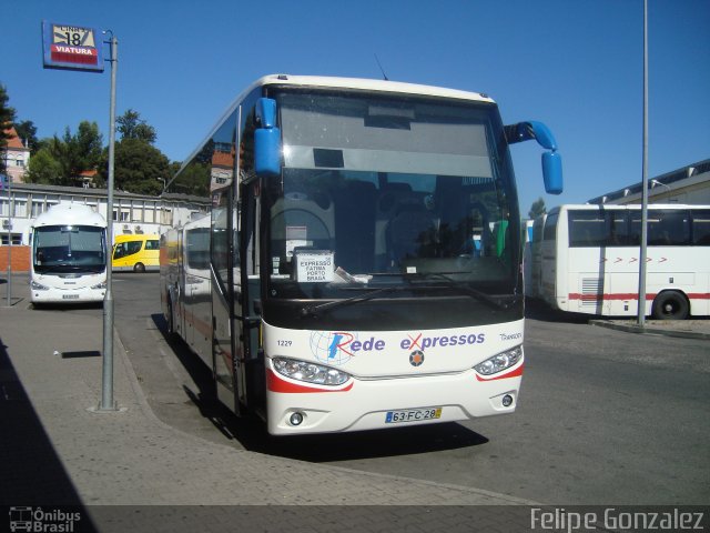 Vanini Transportes 1229 na cidade de Lisbon, Lisbon, Portugal, por Felipe Gonzalez. Número da foto: #622498.
