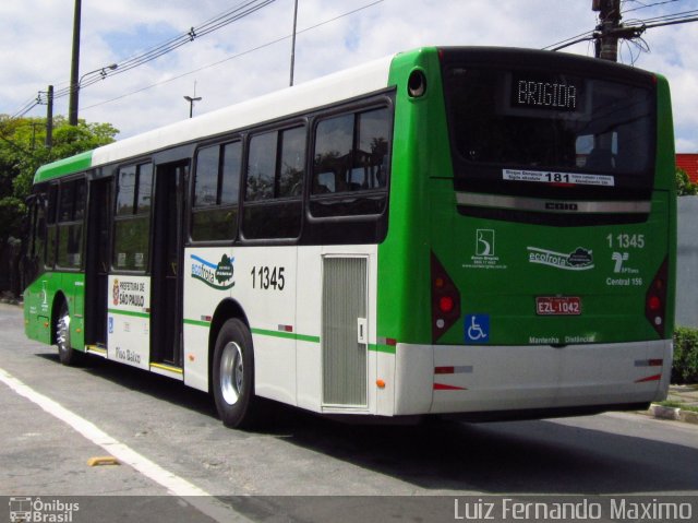 Viação Santa Brígida 1 1345 na cidade de São Paulo, São Paulo, Brasil, por Luiz Fernando Maximo. ID da foto: 621645.