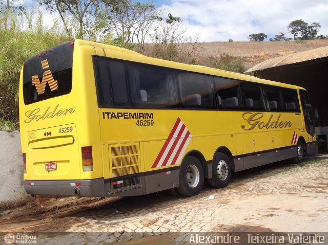 Viação Itapemirim 45259 na cidade de Muriaé, Minas Gerais, Brasil, por Alexandre  Teixeira Valente. Número da foto: #595508.