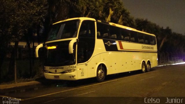 Auto Viação Catarinense 2484 na cidade de Curitiba, Paraná, Brasil, por Celso  Junior. Número da foto: #624144.