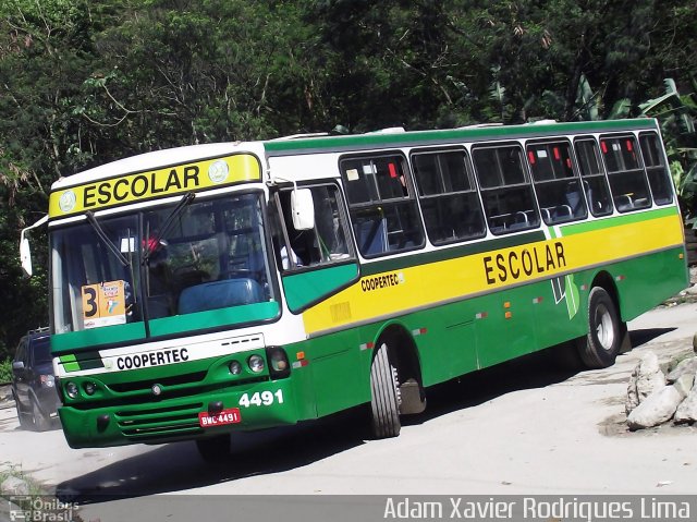 Escolares 4491 na cidade de Cubatão, São Paulo, Brasil, por Adam Xavier Rodrigues Lima. Número da foto: #626498.