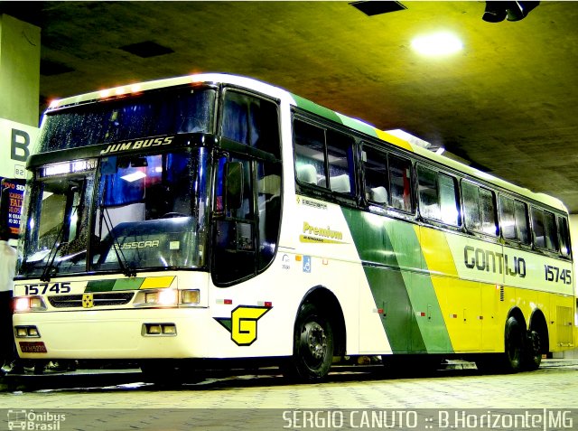 Empresa Gontijo de Transportes 15745 na cidade de Belo Horizonte, Minas Gerais, Brasil, por Sérgio Augusto Braga Canuto. Número da foto: #630420.