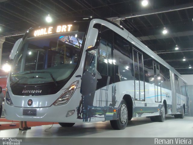 Marcopolo  na cidade de Rio de Janeiro, Rio de Janeiro, Brasil, por Renan Vieira. Número da foto: #629909.