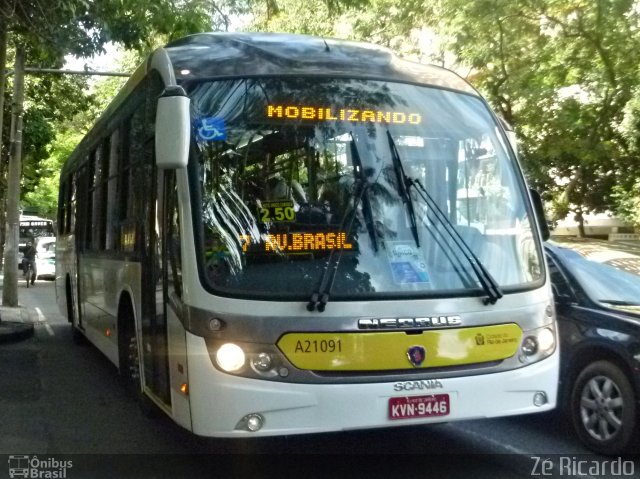 Translitorânea Turística A21091 na cidade de Rio de Janeiro, Rio de Janeiro, Brasil, por Zé Ricardo Reis. Número da foto: #631648.
