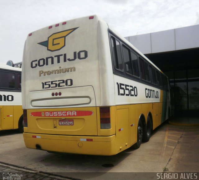 Empresa Gontijo de Transportes 15520 na cidade de Perdões, Minas Gerais, Brasil, por Sergio Alves. Número da foto: #631794.