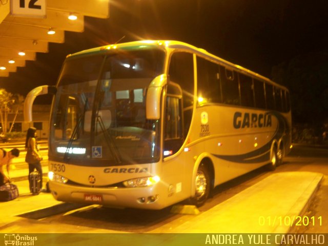 Viação Garcia 7530 na cidade de Araçatuba, São Paulo, Brasil, por Andrea Yule Carvalho. Número da foto: #633670.