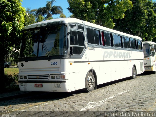 Opcional 0300 na cidade de Petrópolis, Rio de Janeiro, Brasil, por Rafael da Silva Xarão. Número da foto: #633335.