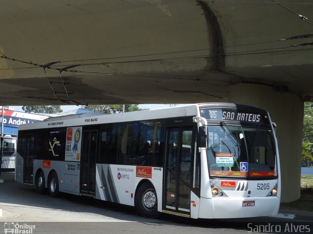Metra - Sistema Metropolitano de Transporte 5205 na cidade de Santo André, São Paulo, Brasil, por Sandro Alves. Número da foto: #634568.