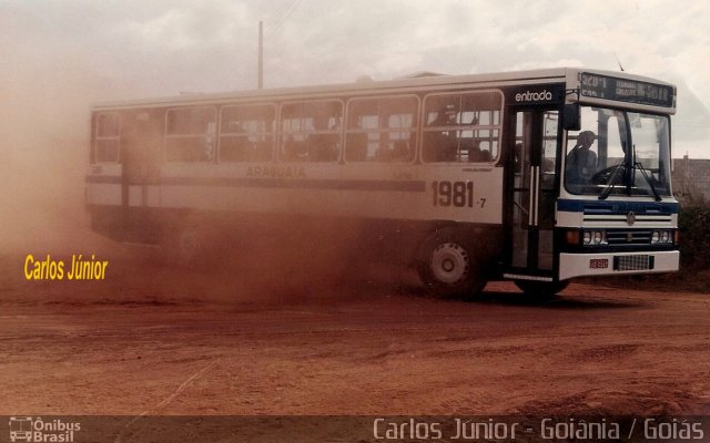 Rápido Araguaia 1981-7 na cidade de Aparecida de Goiânia, Goiás, Brasil, por Carlos Júnior. ID da foto: 634642.