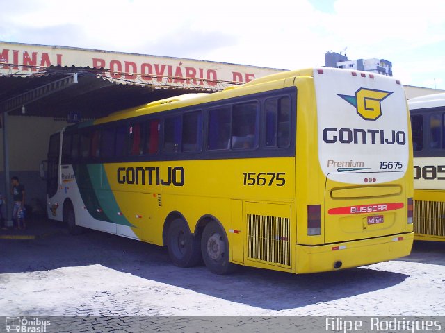 Empresa Gontijo de Transportes 15675 na cidade de Teófilo Otoni, Minas Gerais, Brasil, por Filipe  Rodrigues. Número da foto: #641768.