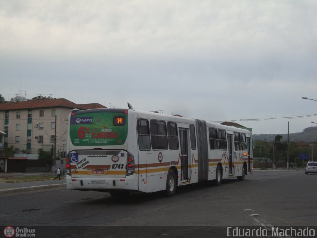 Companhia Carris Porto-Alegrense 0743 na cidade de Porto Alegre, Rio Grande do Sul, Brasil, por Eduardo Machado. Número da foto: #598352.