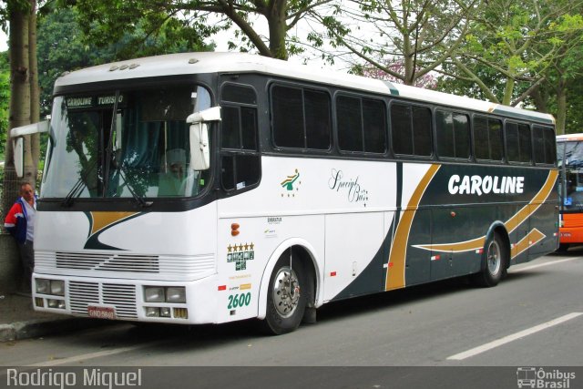 Caroline Turismo 2600 na cidade de Aparecida, São Paulo, Brasil, por Rodrigo Miguel. Número da foto: #645611.