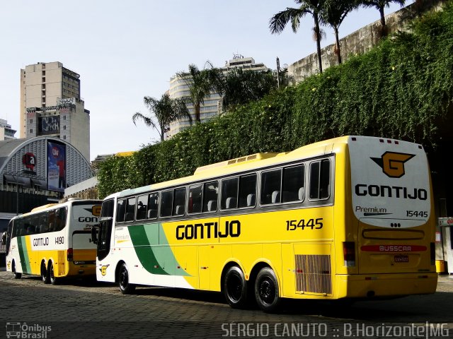 Empresa Gontijo de Transportes 15445 na cidade de Belo Horizonte, Minas Gerais, Brasil, por Sérgio Augusto Braga Canuto. Número da foto: #663378.