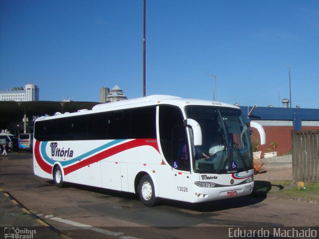 Expresso Vitória de Transportes 13028 na cidade de Porto Alegre, Rio Grande do Sul, Brasil, por Eduardo Machado. ID da foto: 665623.