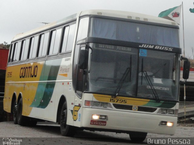 Empresa Gontijo de Transportes 15795 na cidade de João Monlevade, Minas Gerais, Brasil, por Bruno Pessoa e Pessoa. ID da foto: 667509.