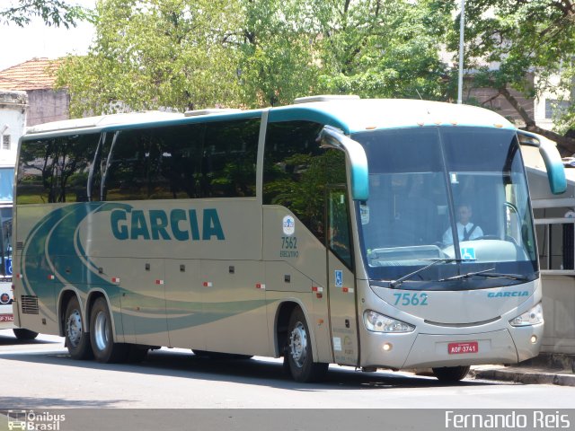 Viação Garcia 7562 na cidade de Ribeirão Preto, São Paulo, Brasil, por Fernando Reis. Número da foto: #667325.