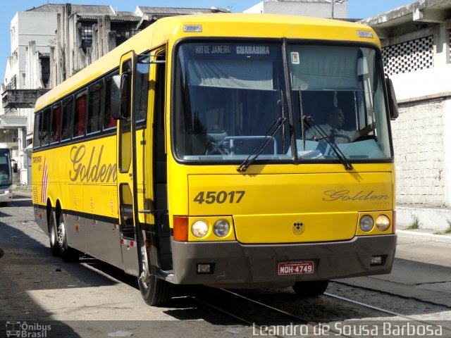 Viação Itapemirim 45017 na cidade de Rio de Janeiro, Rio de Janeiro, Brasil, por Leandro de Sousa Barbosa. ID da foto: 674343.