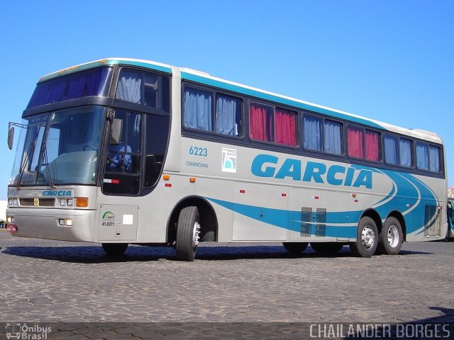 Viação Garcia 6223 na cidade de Londrina, Paraná, Brasil, por C.   Borges. Número da foto: #647882.