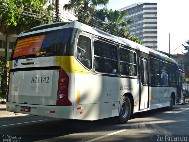 Translitorânea Turística A21142 na cidade de Rio de Janeiro, Rio de Janeiro, Brasil, por Zé Ricardo Reis. Número da foto: #683270.
