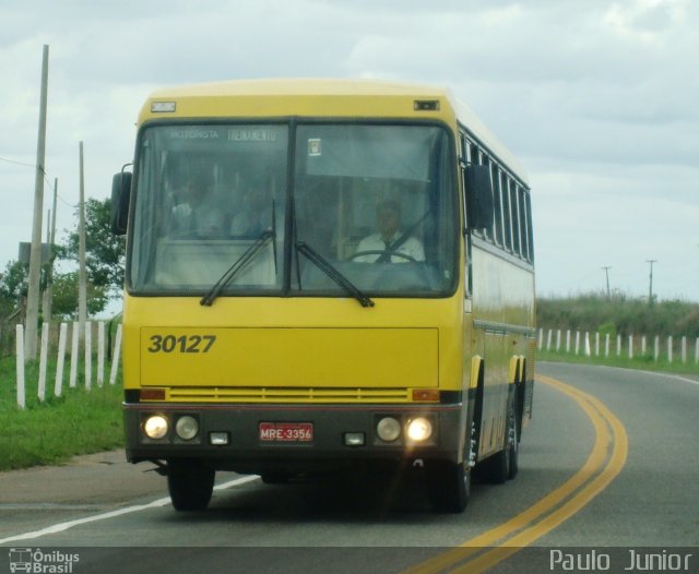 Viação Itapemirim 30127 na cidade de Campos dos Goytacazes, Rio de Janeiro, Brasil, por Paulo  Junior. ID da foto: 683849.