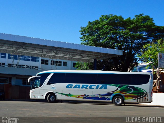 Viação Garcia 7466 na cidade de Telêmaco Borba, Paraná, Brasil, por Lucas Gabriel. Número da foto: #683707.