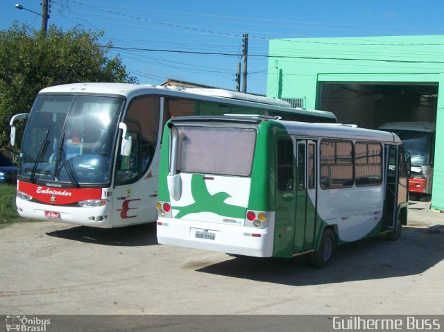 Ônibus Particulares  na cidade de Pelotas, Rio Grande do Sul, Brasil, por Jose  Fernando. ID da foto: 687639.