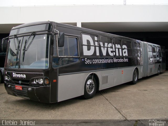 Mercedes-Benz 1764 na cidade de São Paulo, São Paulo, Brasil, por Clébio Júnior. Número da foto: #690251.
