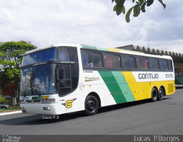 Empresa Gontijo de Transportes 15175 na cidade de Araxá, Minas Gerais, Brasil, por Lucas Borges . Número da foto: #693919.