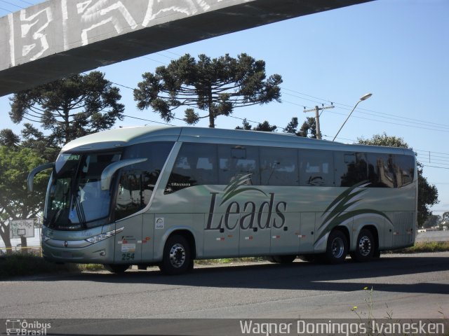 Leads Transportes 254 na cidade de Curitiba, Paraná, Brasil, por Wagner Domingos Ivanesken. ID da foto: 650367.