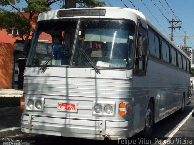 Ônibus Particulares  na cidade de São Paulo, São Paulo, Brasil, por Felipe Vitor Paixão Vieira. ID da foto: 653688.