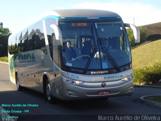 Viação Garcia 7616 na cidade de Ponta Grossa, Paraná, Brasil, por Marco Aurélio de Oliveira. ID da foto: 659123.