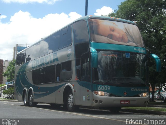 Viação Garcia 6009 na cidade de Curitiba, Paraná, Brasil, por Edson Campos. Número da foto: #712371.
