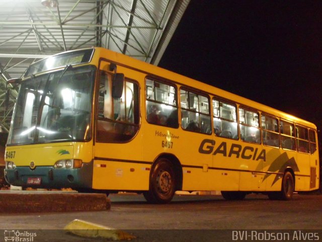 Viação Garcia 6467 na cidade de Paranavaí, Paraná, Brasil, por Robson Alves. Número da foto: #711888.
