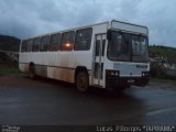 Ônibus Particulares 1046 na cidade de Tapira, Minas Gerais, Brasil, por Lucas Borges . Número da foto: #:id.