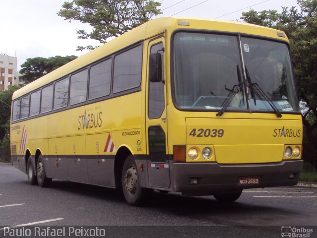 Viação Itapemirim 42039 na cidade de São José dos Campos, São Paulo, Brasil, por Paulo Rafael Peixoto. ID da foto: 713531.